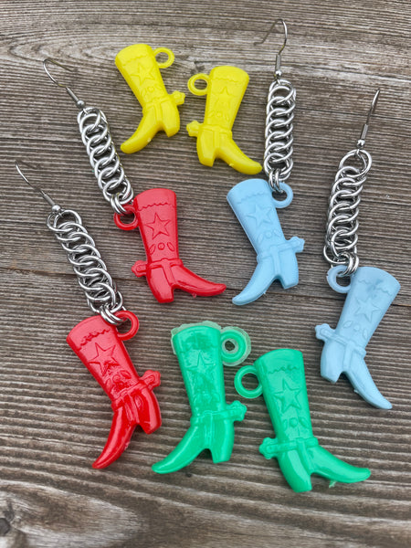 Kitschy Chainmaille Boot Earrings