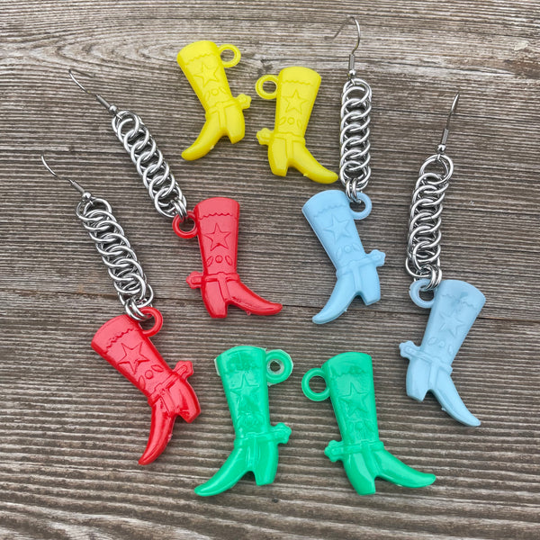 Kitschy Chainmaille Boot Earrings