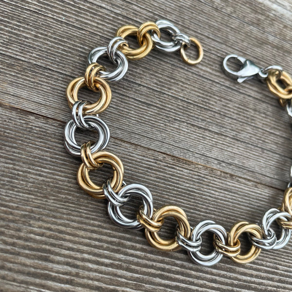 Two-tone Flowers Chainmaille Chain