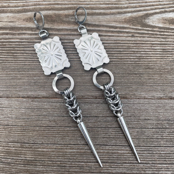 Square Concho Box Chanmaille Earrings