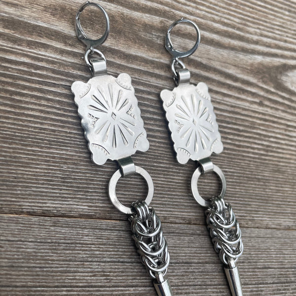Square Concho Box Chanmaille Earrings