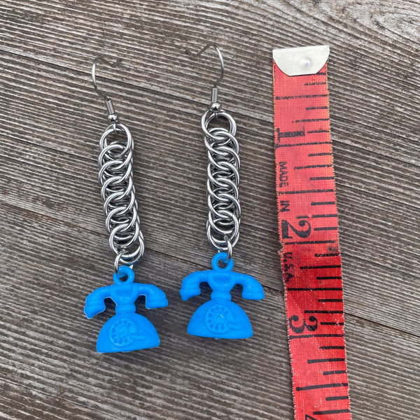 Kitschy Chainmaille Telephone Earrings