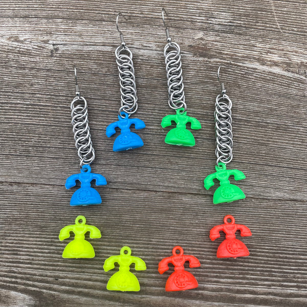 Kitschy Chainmaille Telephone Earrings